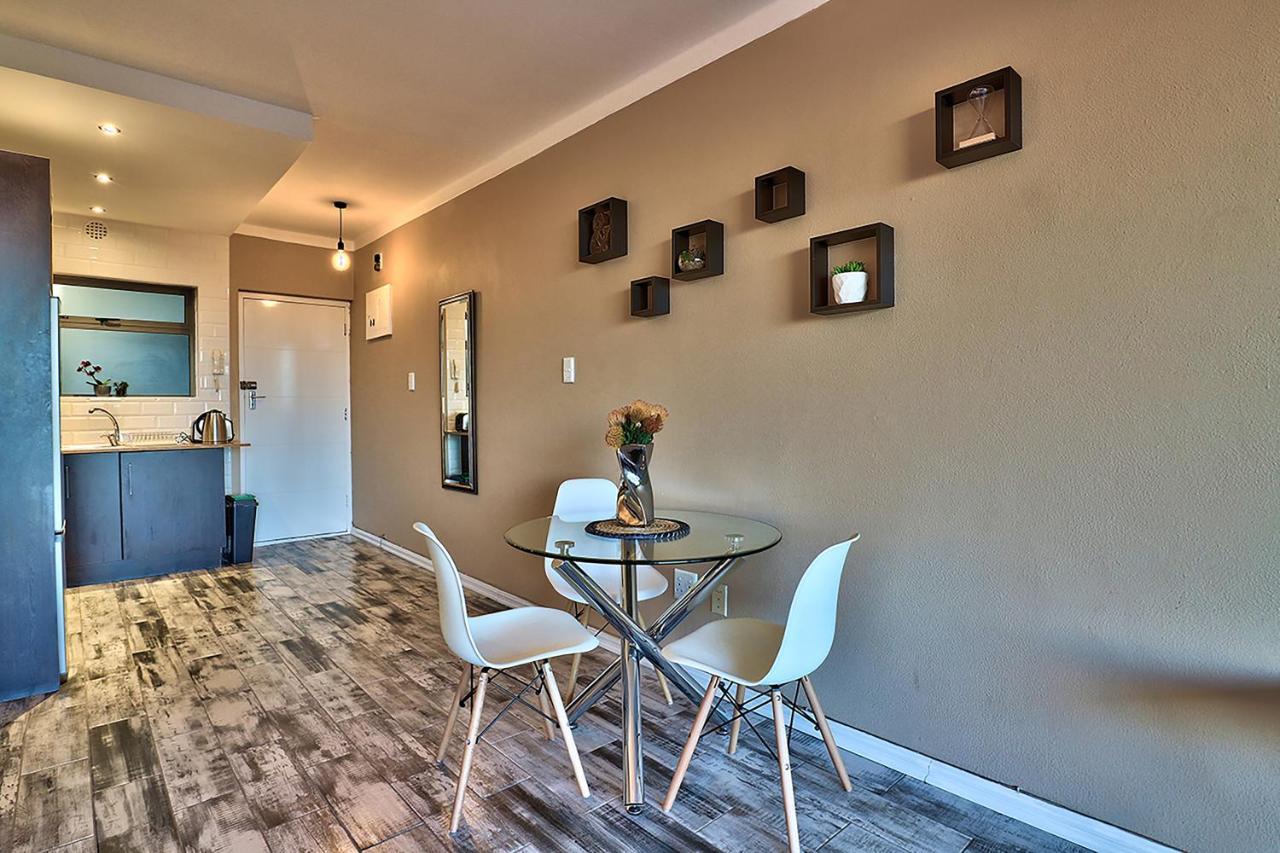 קייפטאון Afribode Mainhill Apartments מראה חיצוני תמונה